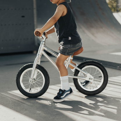 Banwood First Go Balance Bike - Chrome