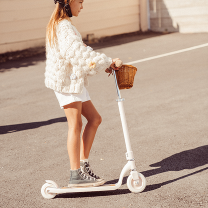 Banwood Maxi 2 Wheel Scooter - White