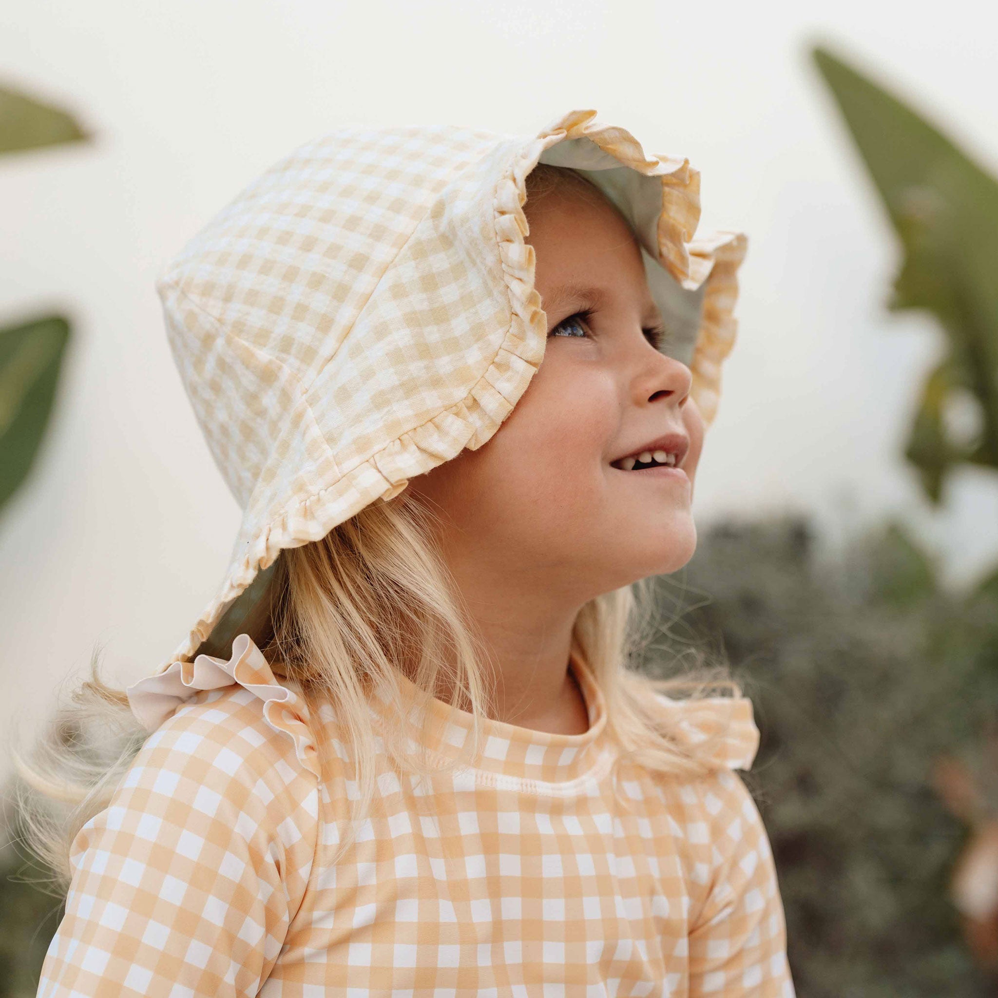 Little girl floppy hat on sale