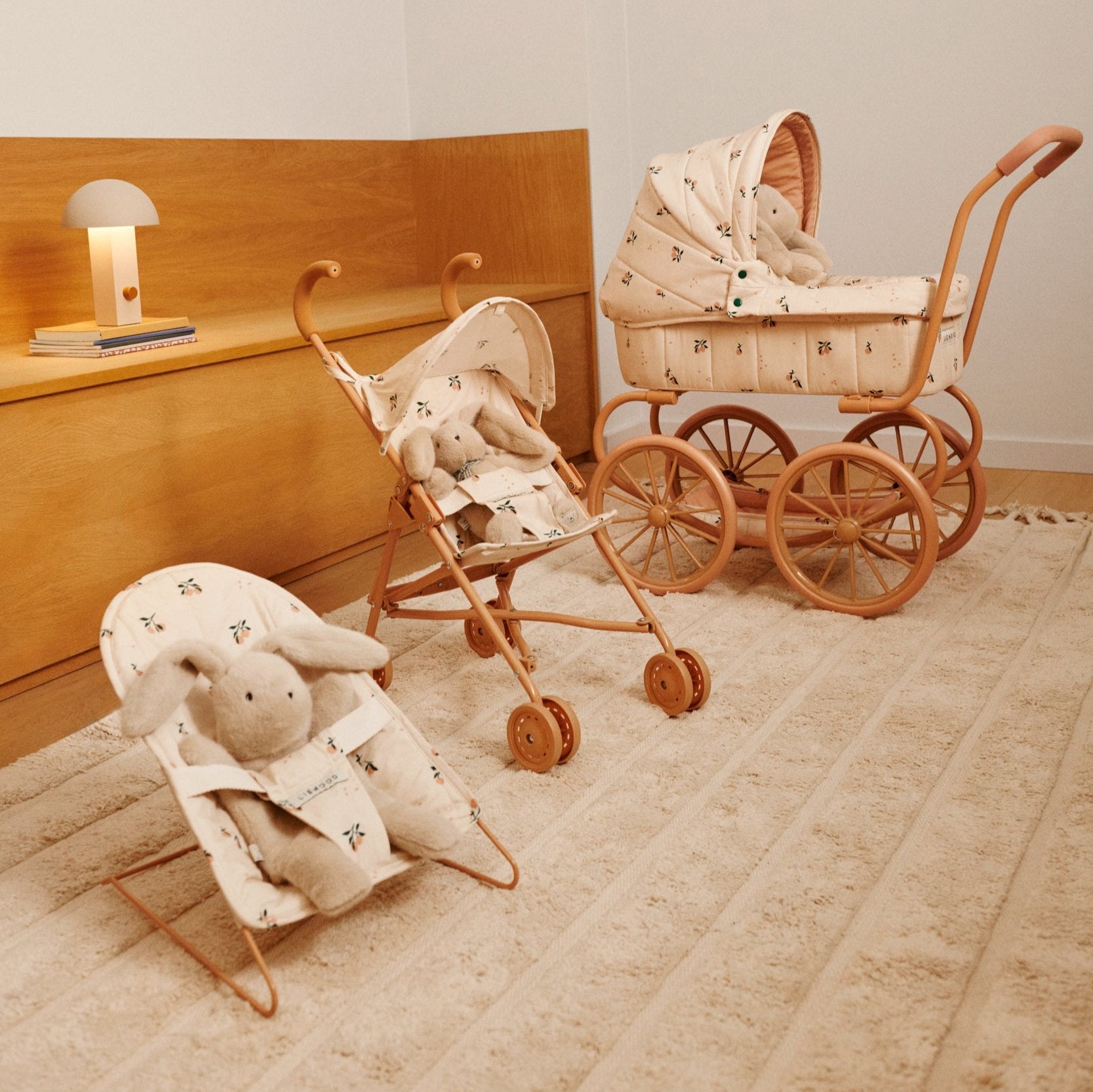 Liewood Pram, bouncer and doll stroller in peach print 