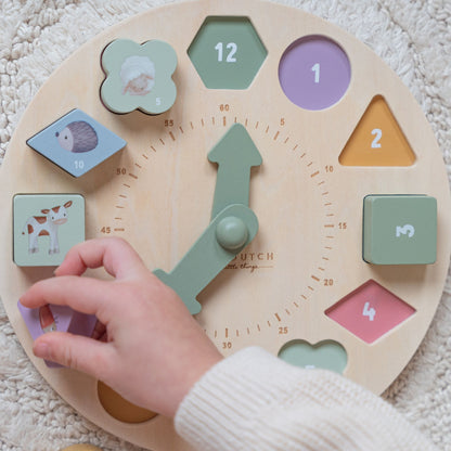 Little Dutch Puzzle Clock