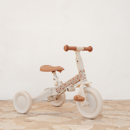 Little Dutch 4 in 1 Trike - Off White