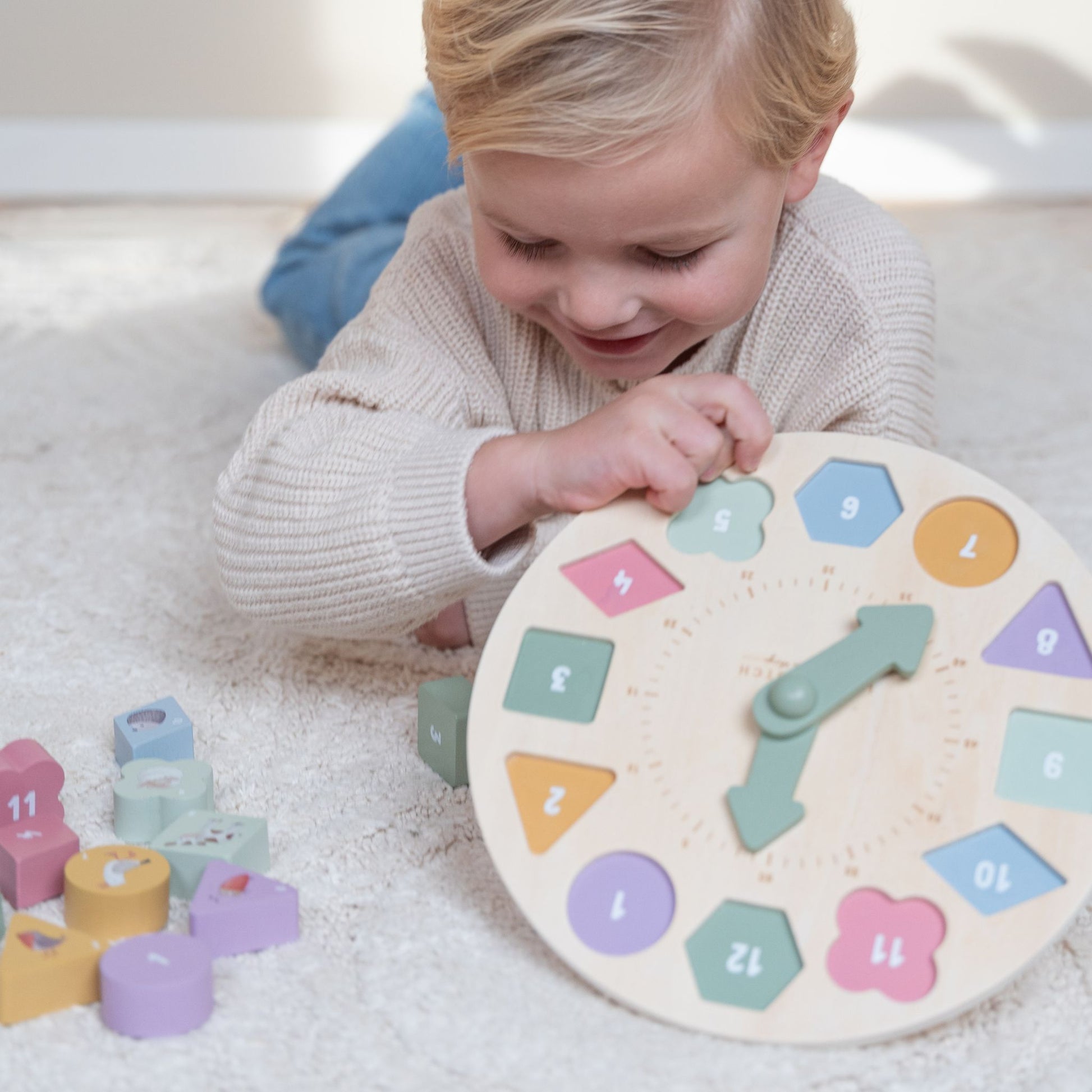 Little Dutch Puzzle Clock