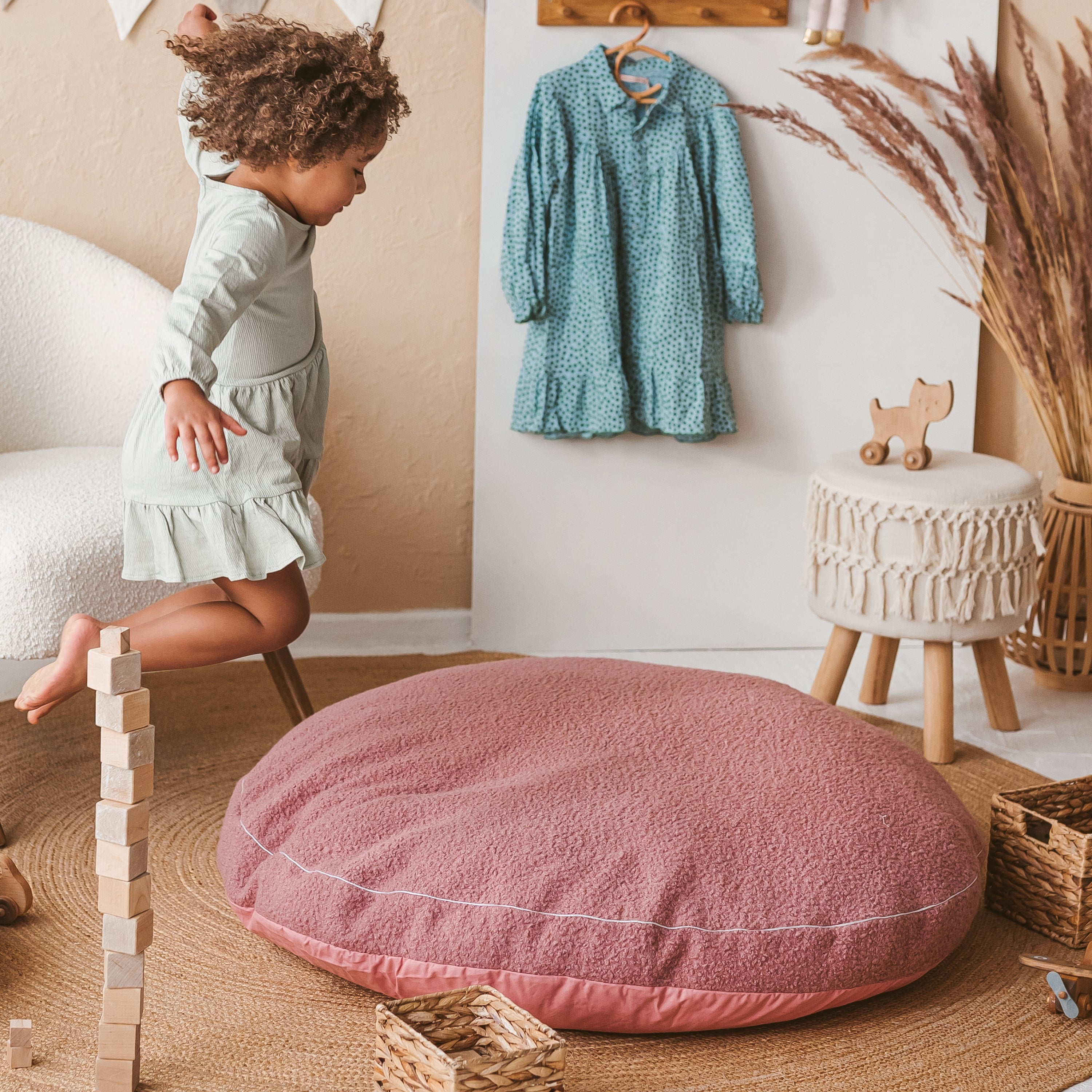 MiniCamp Kids Floor Cushion Rose Boucle Scandiborn