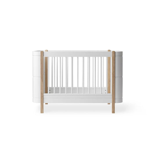 Oliver Furniture Wood Mini+ Cot Bed - White/Oak