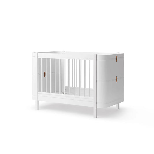 Oliver Furniture Wood Mini+ Cot Bed Incl. Junior Kit - White (0-9 Years)