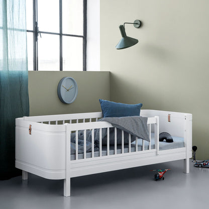 Oliver Furniture Wood Mini+ Cot Bed Incl. Junior Kit - White (0-9 Years)