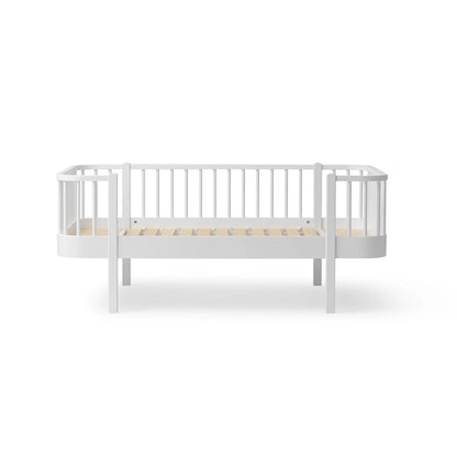 Oliver Furniture Wood Original Junior Day Bed - White