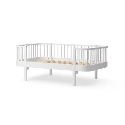 Oliver Furniture Wood Original Junior Day Bed - White