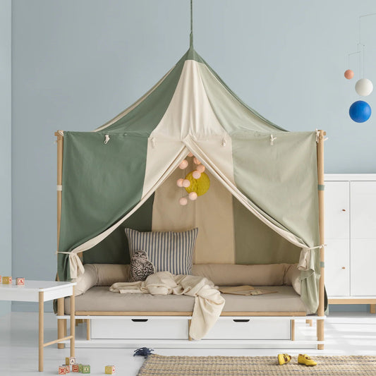 Oliver Furniture
Camp bed canopy Circus, green/undyed