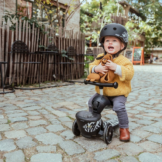 Scoot & Ride Highwaykick 1 Scooter - Lifestyle Zebra