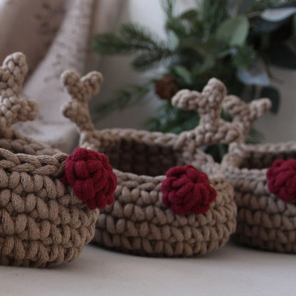 Zuri House Crochet Reindeer Basket - Mocha