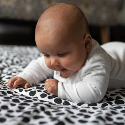 Etta Loves Reversible Playmat - Animal