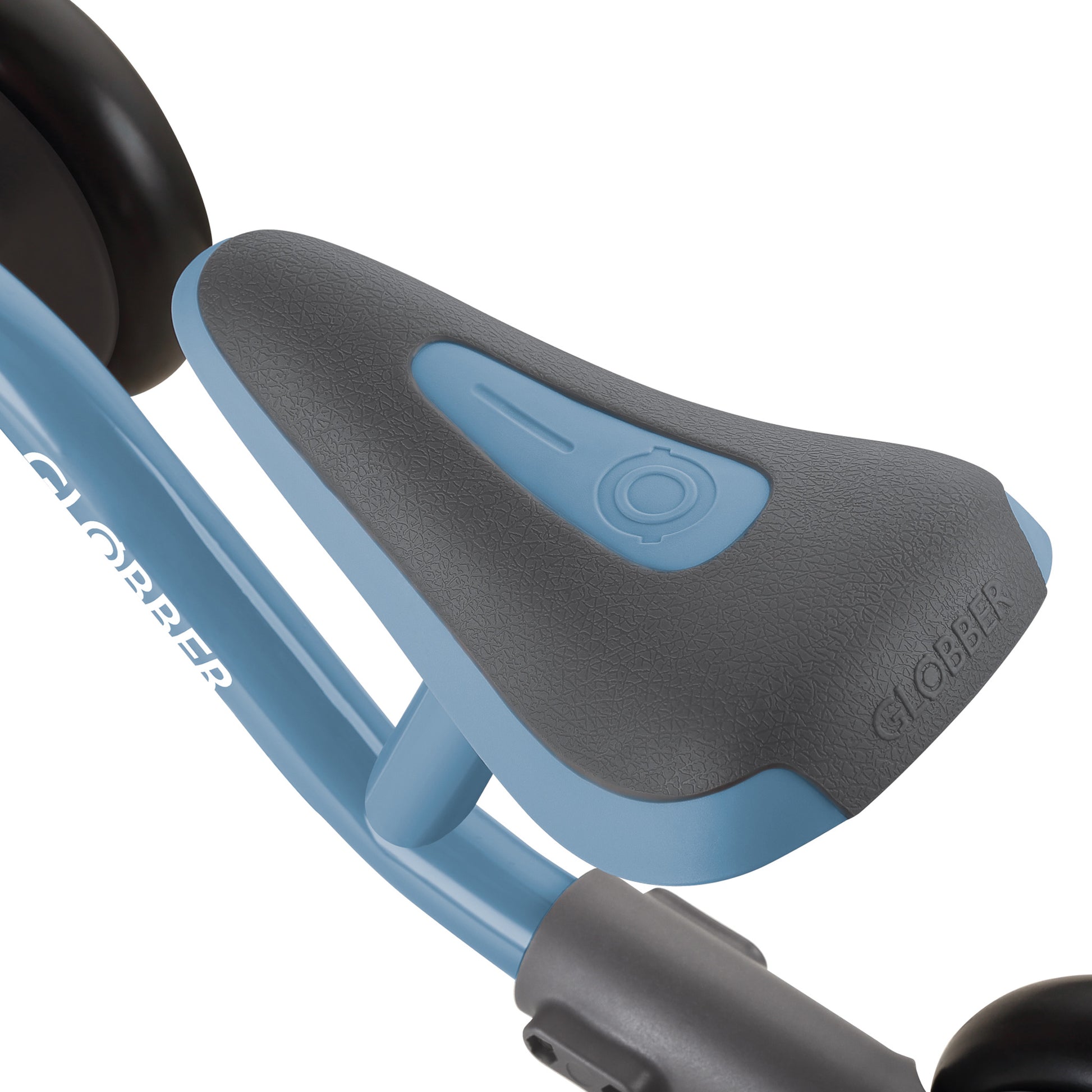 Globber Learning Bike - Ash Blue - close up of seat