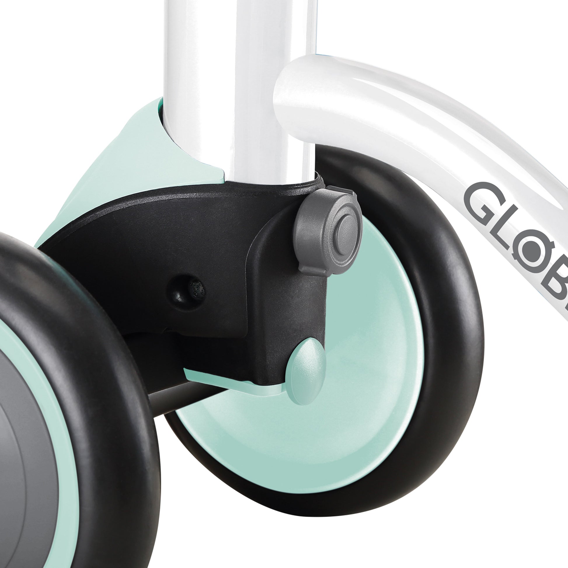 Globber Learning Bike - White/Mint - wheels close up