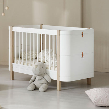 Oliver Furniture Wood Mini+ Cot Bed - White/Oak