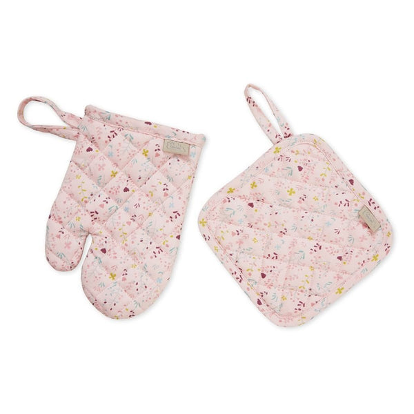 https://www.scandiborn.co.uk/cdn/shop/products/cam-cam-copenhagen-kids-oven-glove-play-set-in-fleur-607468_grande.jpg?v=1621439754