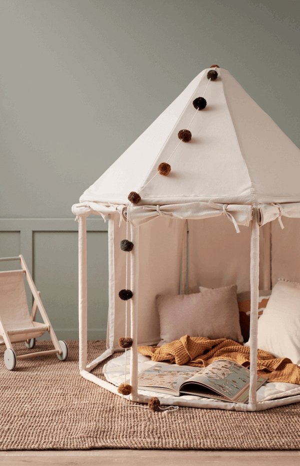 Childrens store play tents