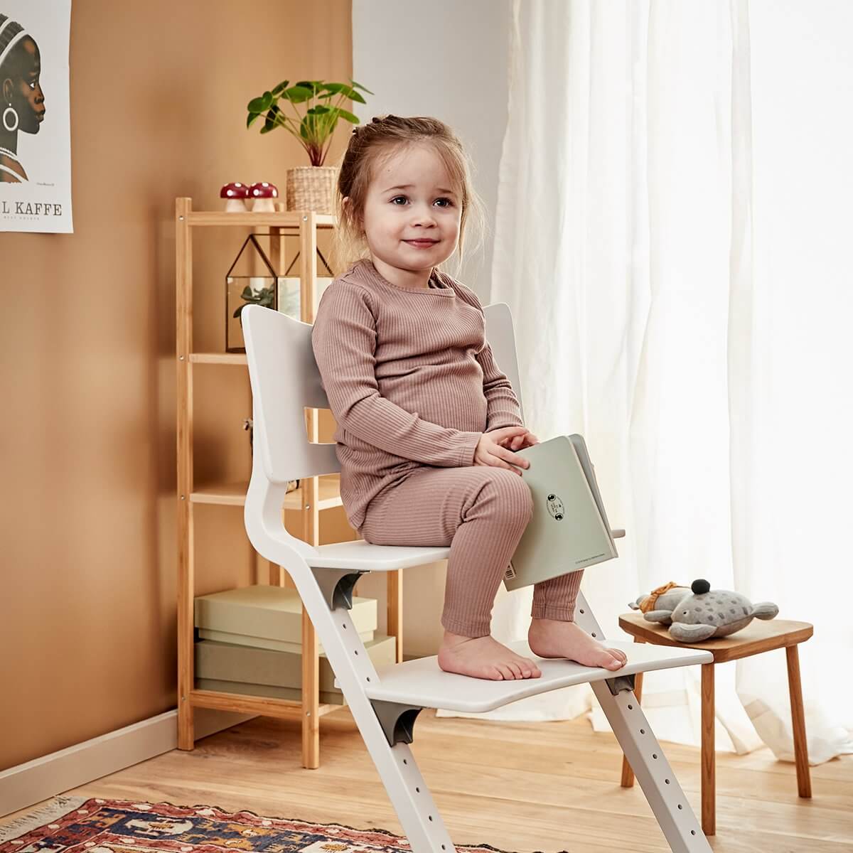 Leander deals high chair